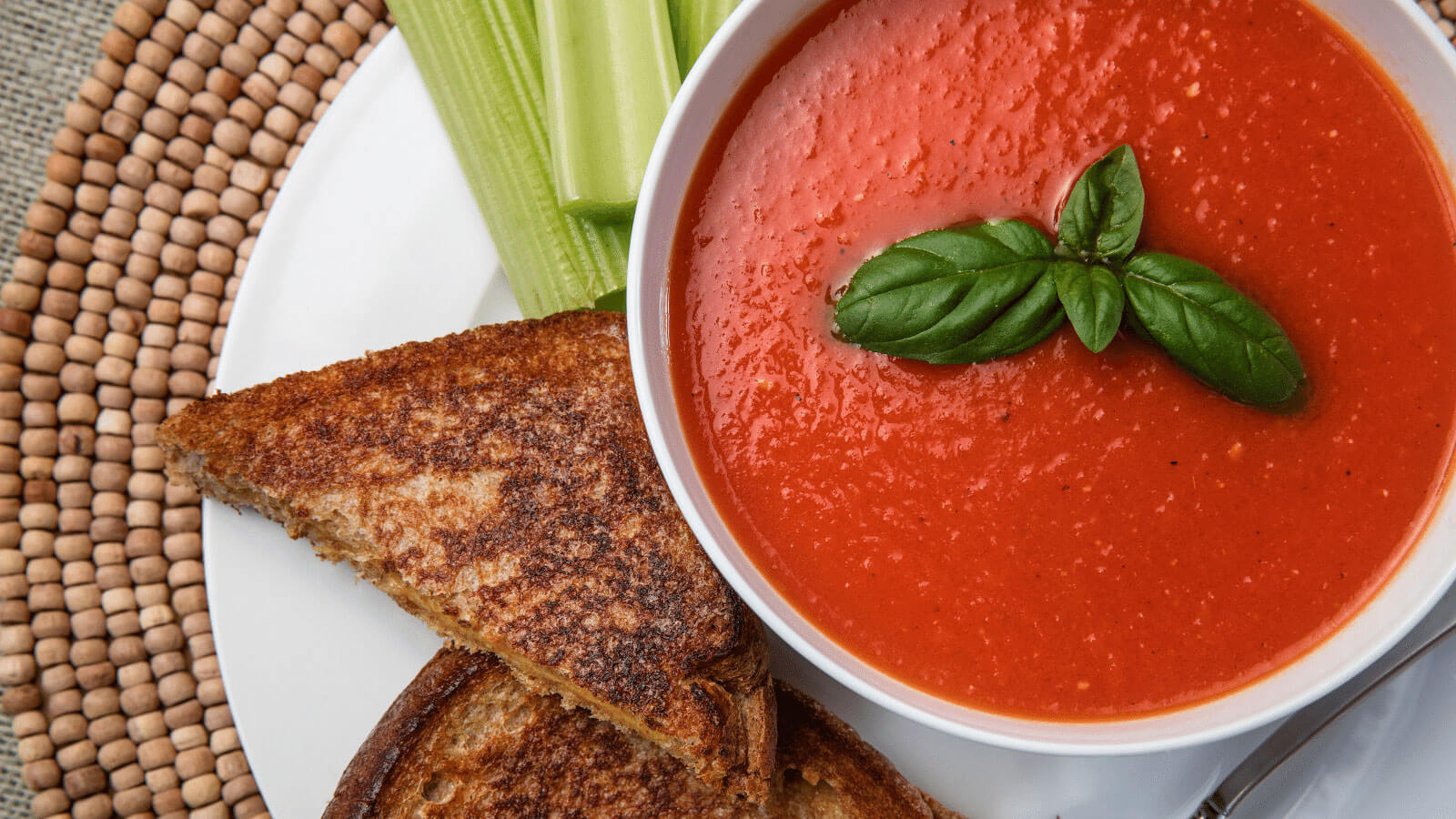 Bowl of tomato soup.