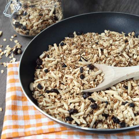 Crunchy Whole Grain Granola
