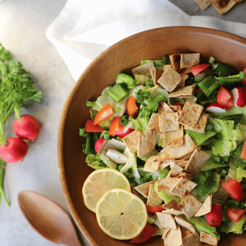 Middle Eastern Salad (Fattoush)