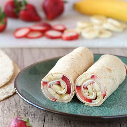 Strawberry-Banana Cheesecake Wrap