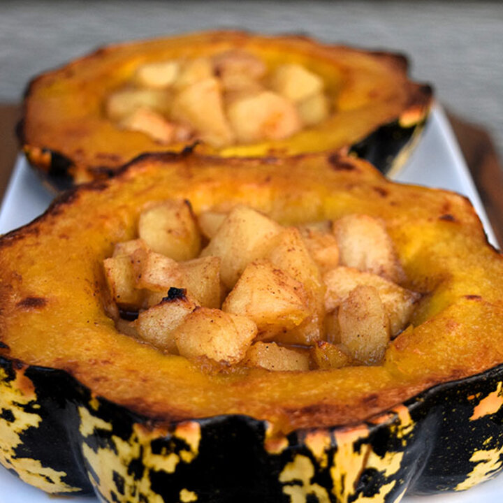 apple filled squash