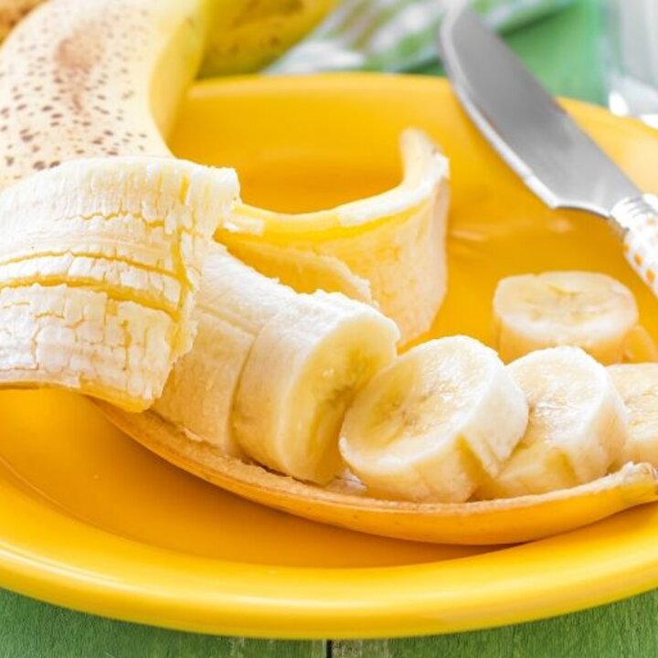 bananas on a plate