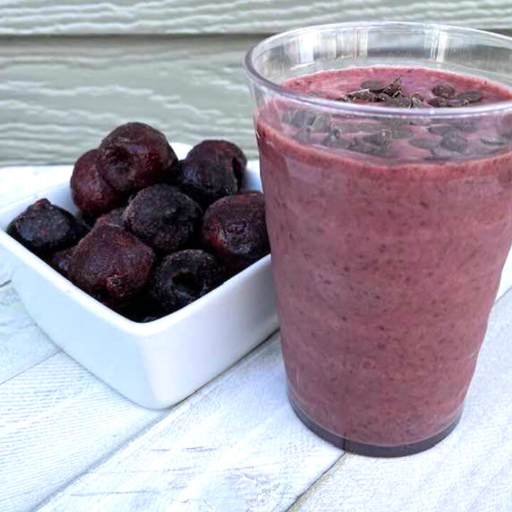 chocolate cherry smoothie