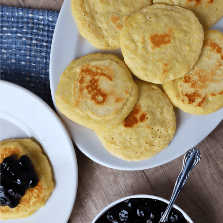 corn cakes on the plate