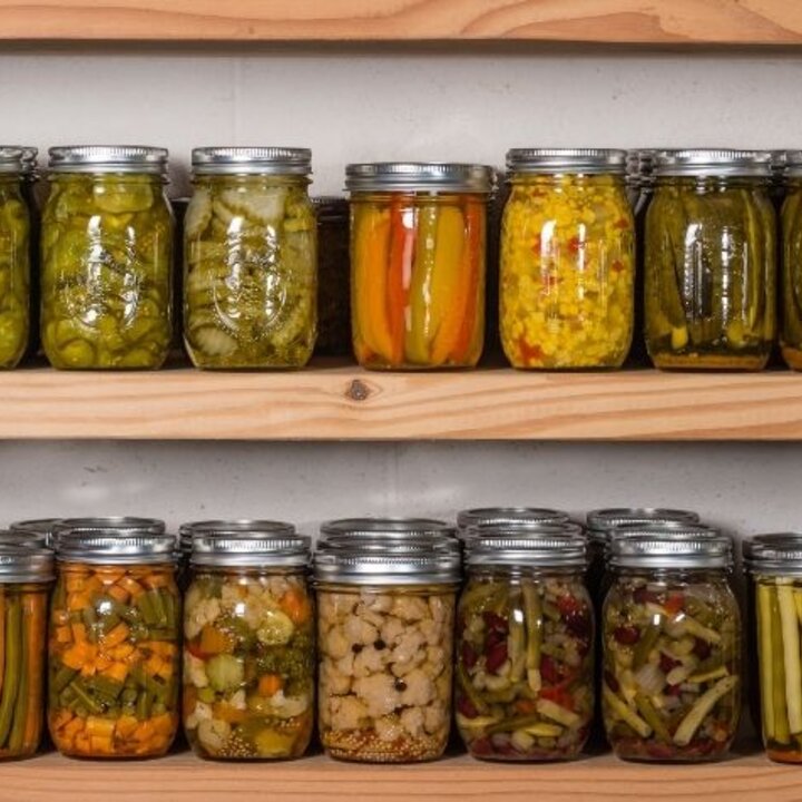 storing home canned food