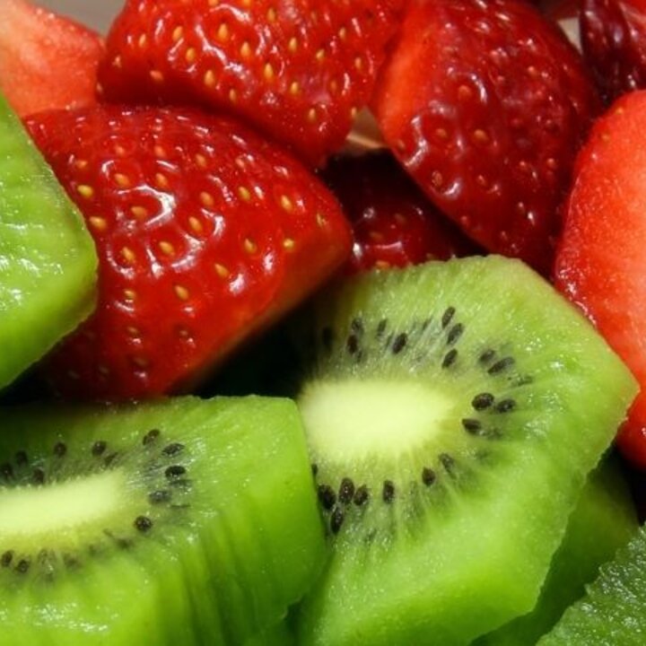 kiwi and strawberries