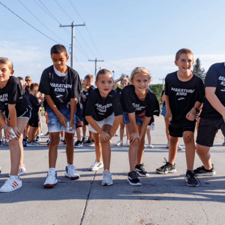 kids at the starting line ready to run