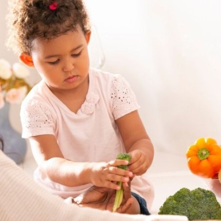 mom and child cooking