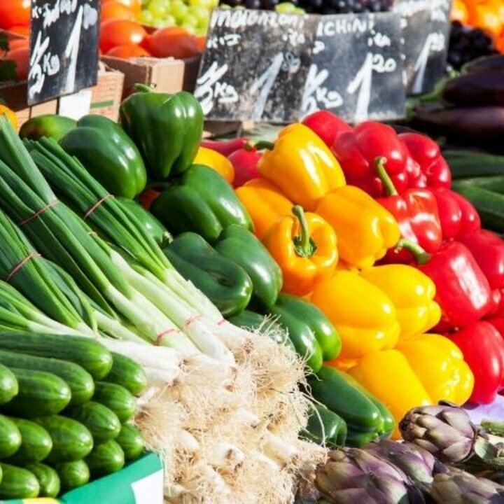 farmers market