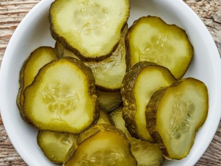 pickle slices