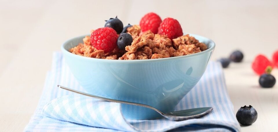 cereal with fruit