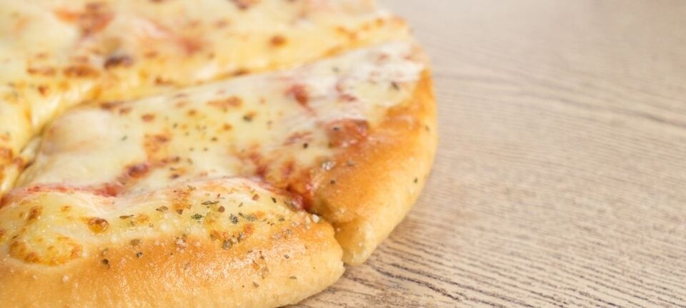 cheese pizza