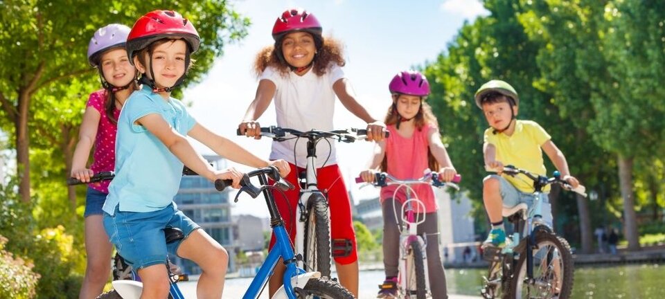 kids riding bikes