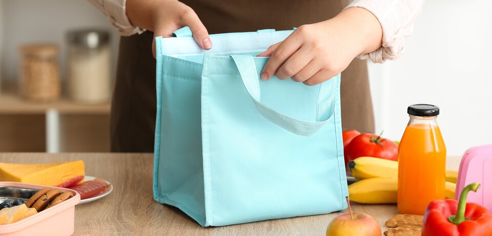 packing a lunch with a soft sided cooler bag
