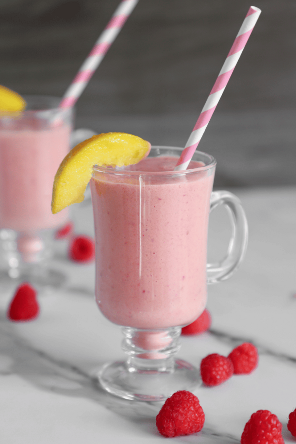 raspberry and peach smoothie