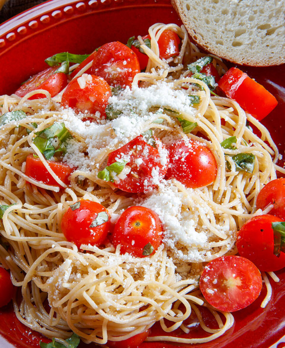 tomato and basil pasta