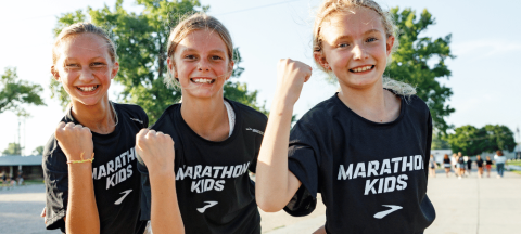 girls getting ready to run for Marathon Kids