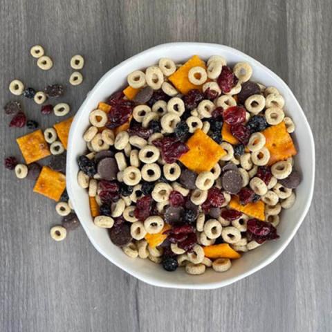 contrast snack mix