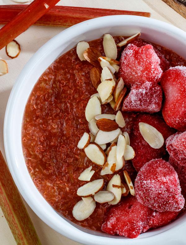 Strawberry Rhubarb Porridge